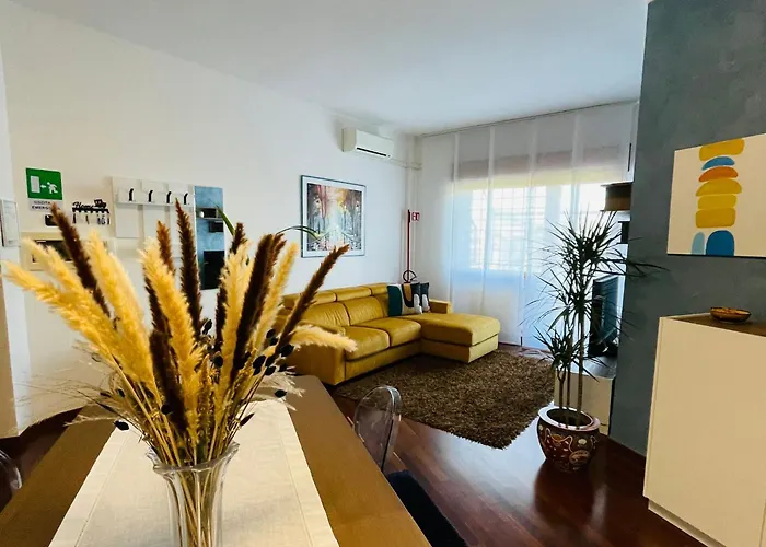 Apartment Panda House Rom